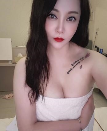 6ba4fa52b683cc5 6ba4fa52b683cc5