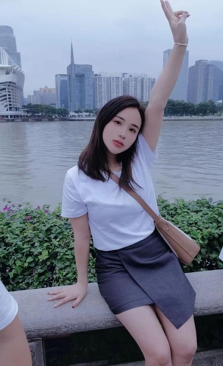 车陂地铁站D曼曼