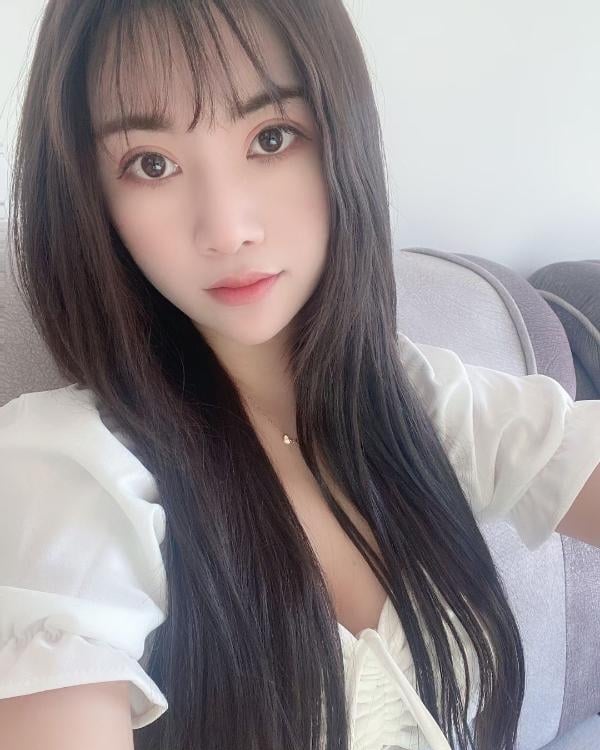 甜美女友