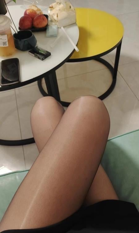 福田黑丝御姐