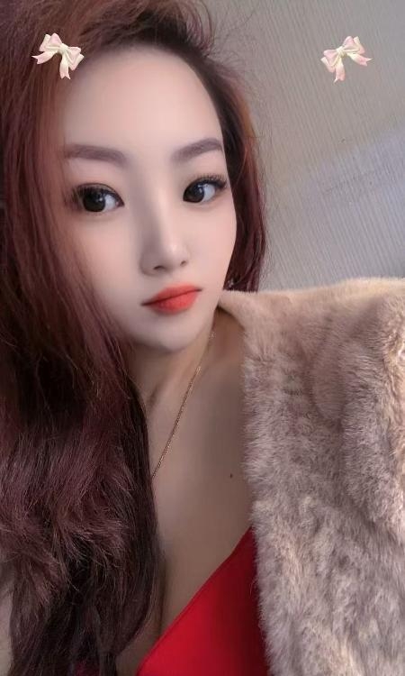 双飞两骚妇