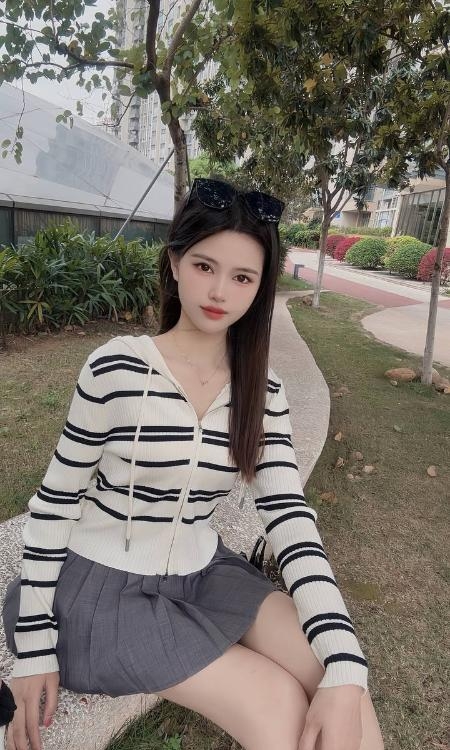 颜值女友小鹿老师
