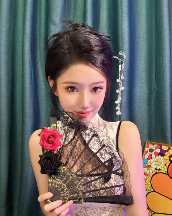 妩媚性感颜值御姐