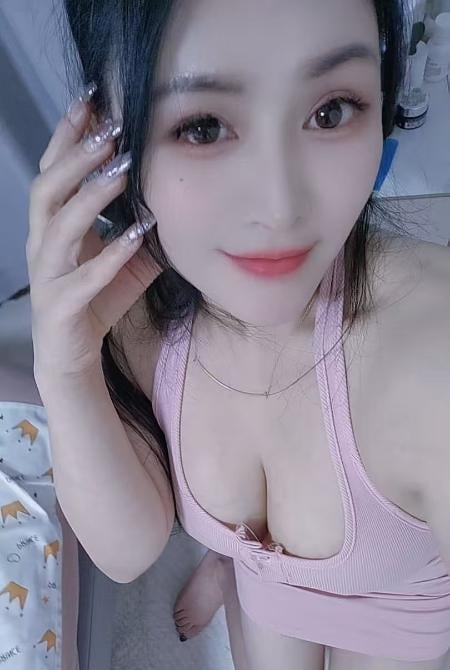 溪大熊性感活好美女