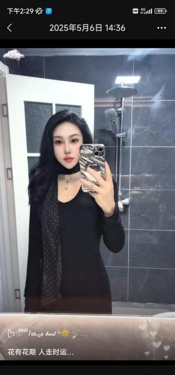 颜值嫩模小姐姐