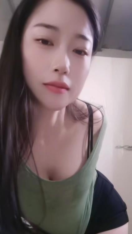 白沙洲大胸妹