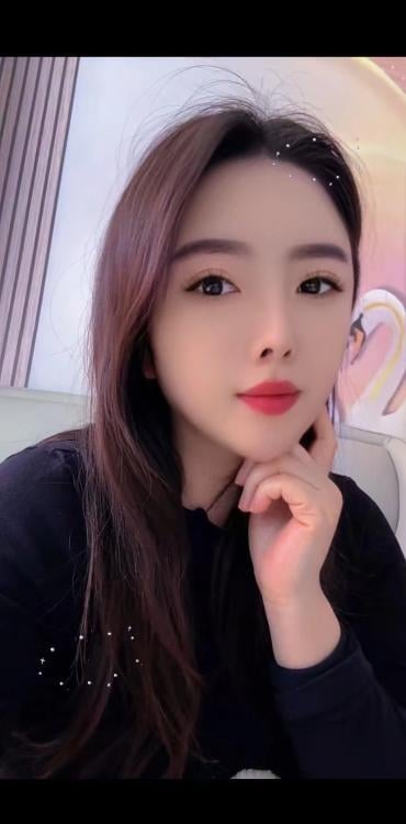 科技少妇