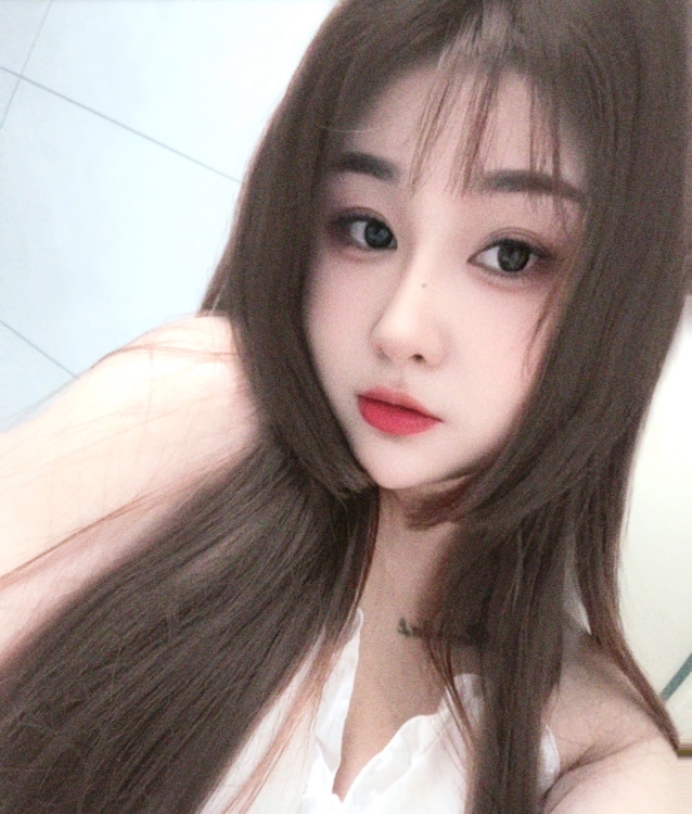 翘臀美腿小骚B