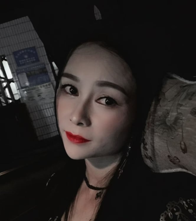 北辰黑丝少妇体验