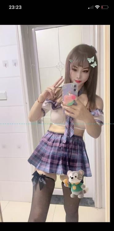 可亲苗条骚妇