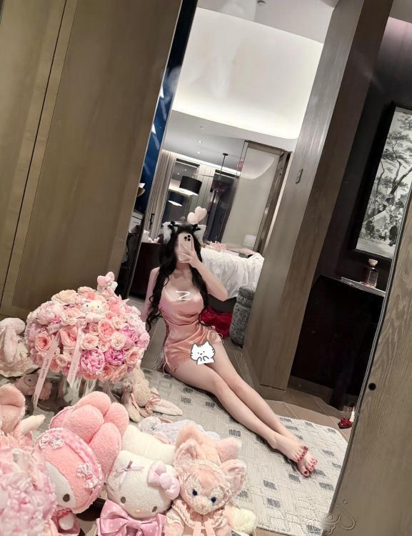 水多又风骚的丽丽