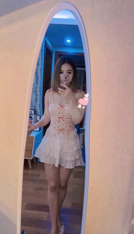 湖塘气质少妇