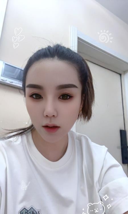 哈尔滨浪女