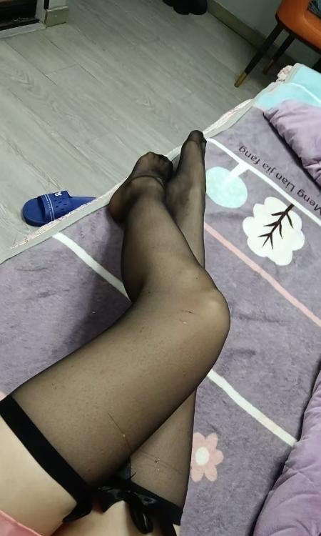 长腿黑丝熟女