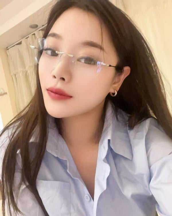 深圳靓妹妮妮