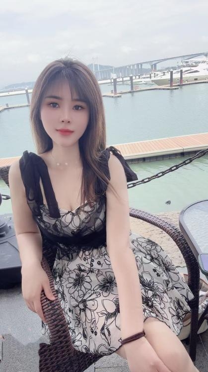 海珠轻熟大波莎姐