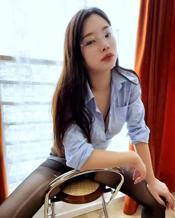 深圳靓妹妮妮