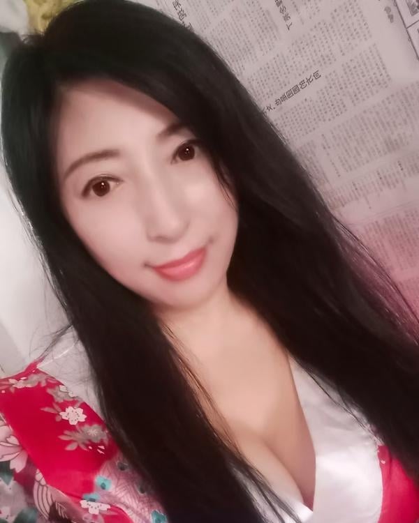 大奶泄火熟女