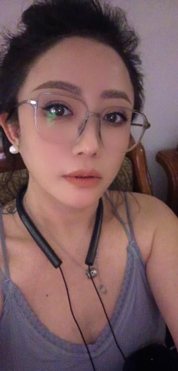 大胸萌萌