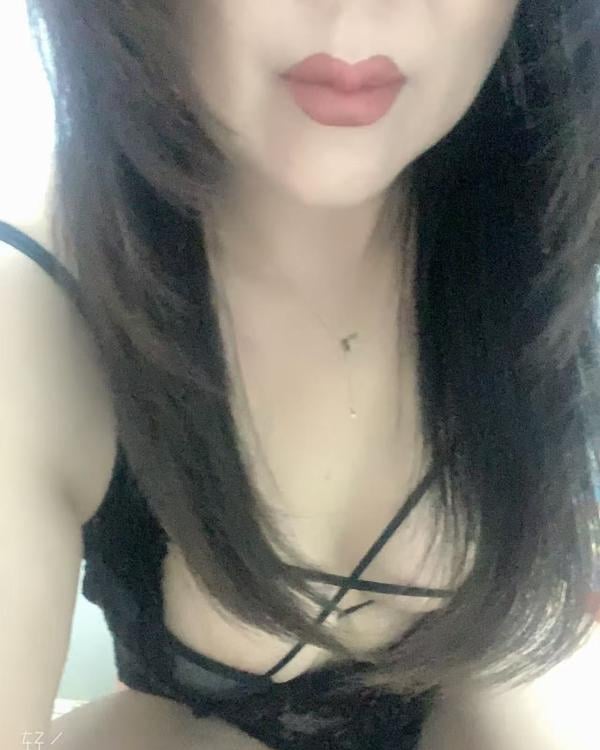 风骚大胸花花