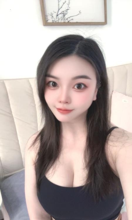 徐汇阳阳性感迷人