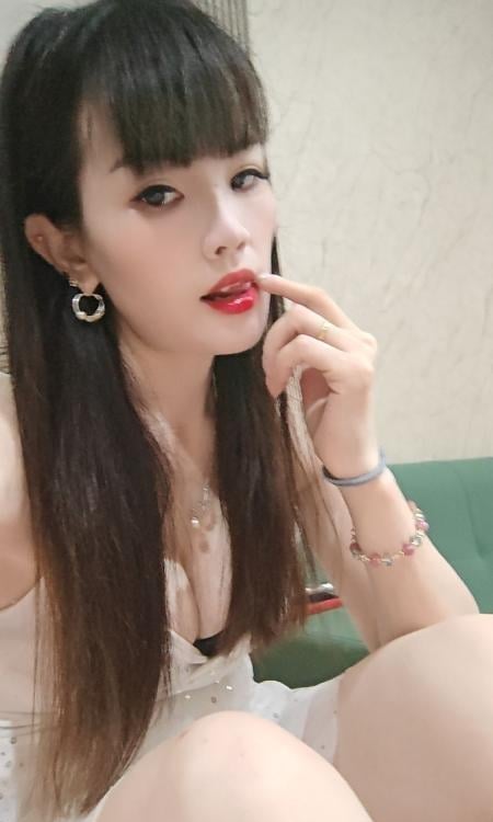 白云少妇