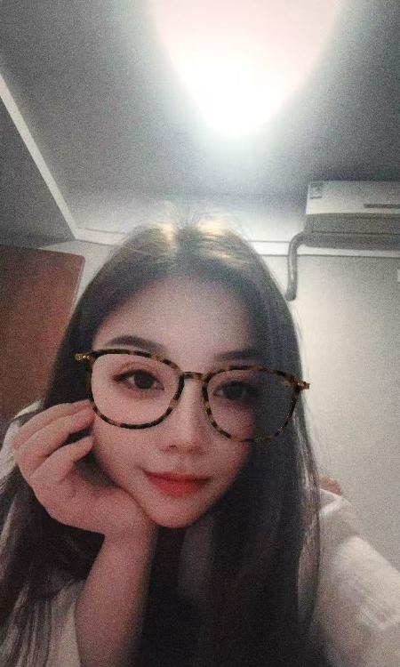 性感乖巧媛媛