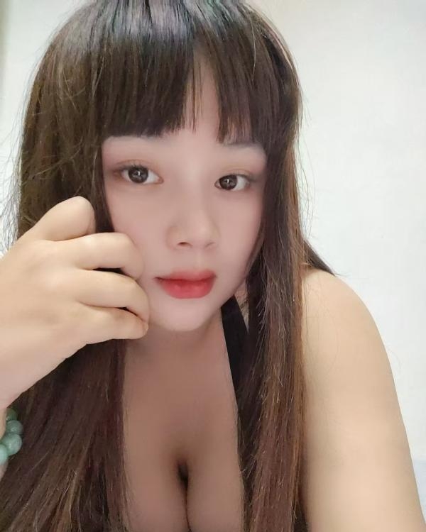 宝安巨乳允儿