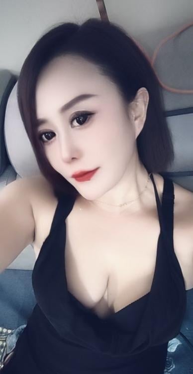 梅村气质少妇