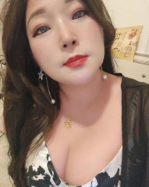 三通骚臀老师