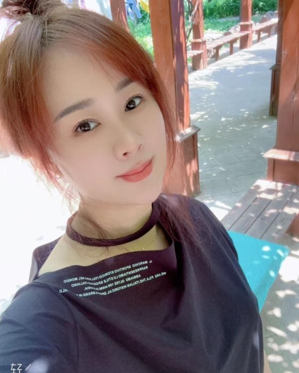 超级骚的少妇