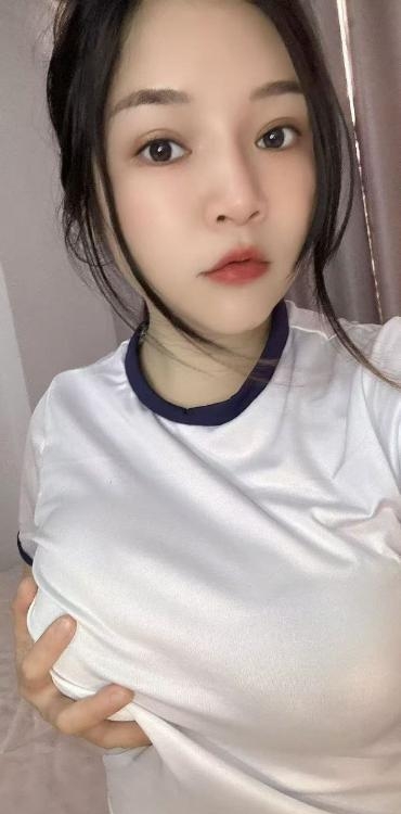 番禺大胸妹