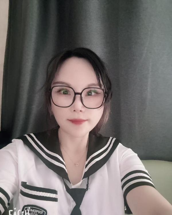 杨浦大奶茜茜