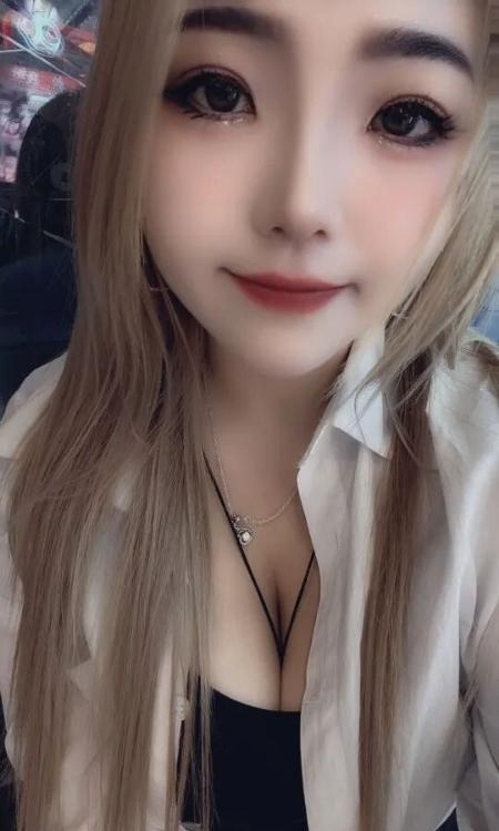 思明大扎妹子