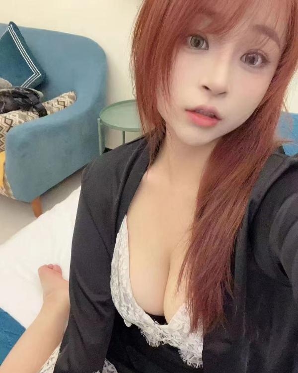 大奶雨萱妹妹