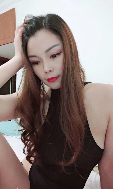 风韵轻熟小雨