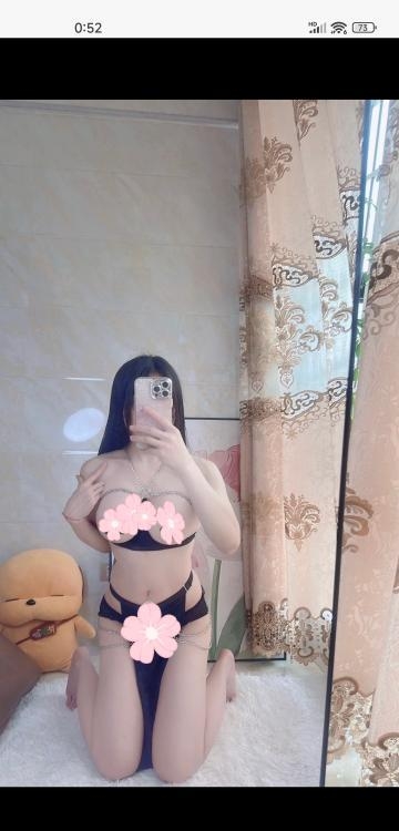 雨花大奶美女苍苍