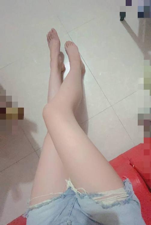 天心区大长腿御姐云汐