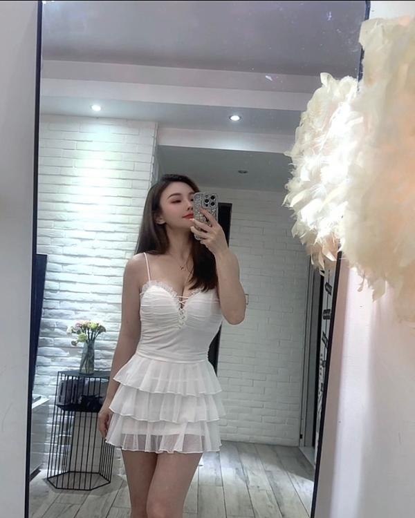 大胸颜值Tina