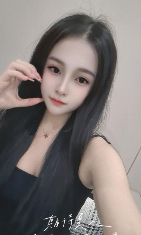 西乡翘臀大胸泡泡
