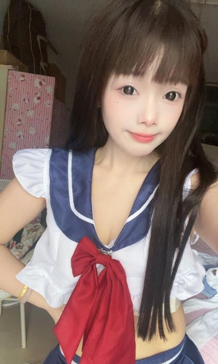 雨花萝莉冰儿