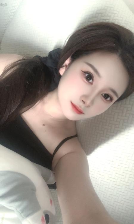 美女兜兜