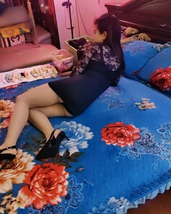 徐汇服务SM少妇娜