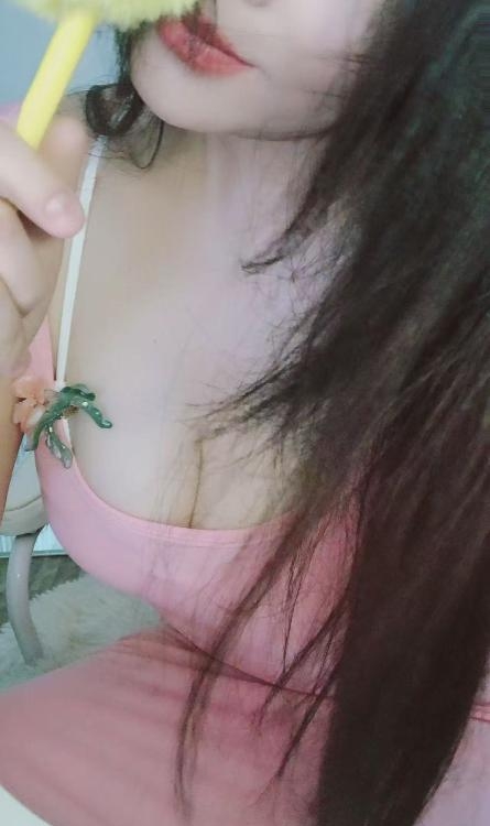 软软的肥臀