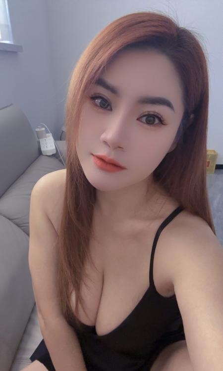 大胸川妹