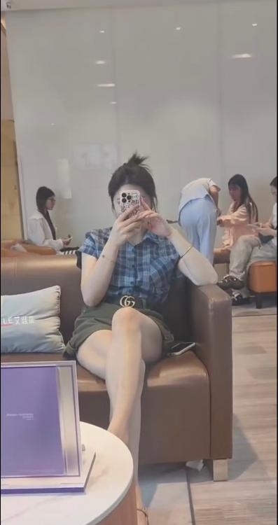 中项丢丢