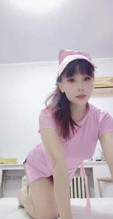 制服少妇