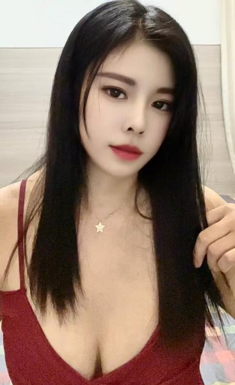 上城雯雯