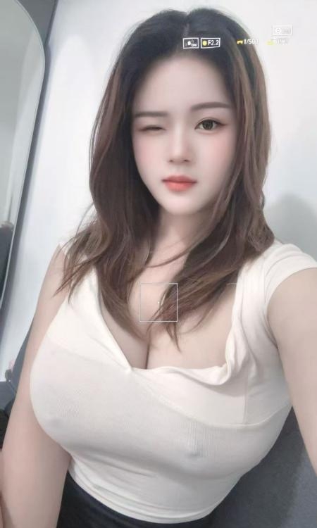 美巨乳少妇